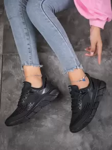 Women's Black Road Running Shoes With Patchwork Detailing, Lace-up Front - Black - View 6