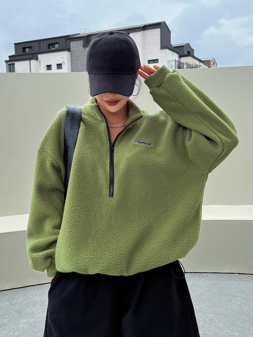 Patched Detail Drop Shoulder Half Zip Fleece Sweatshirt,Long Sleeve Tops,Fall Women Clothes