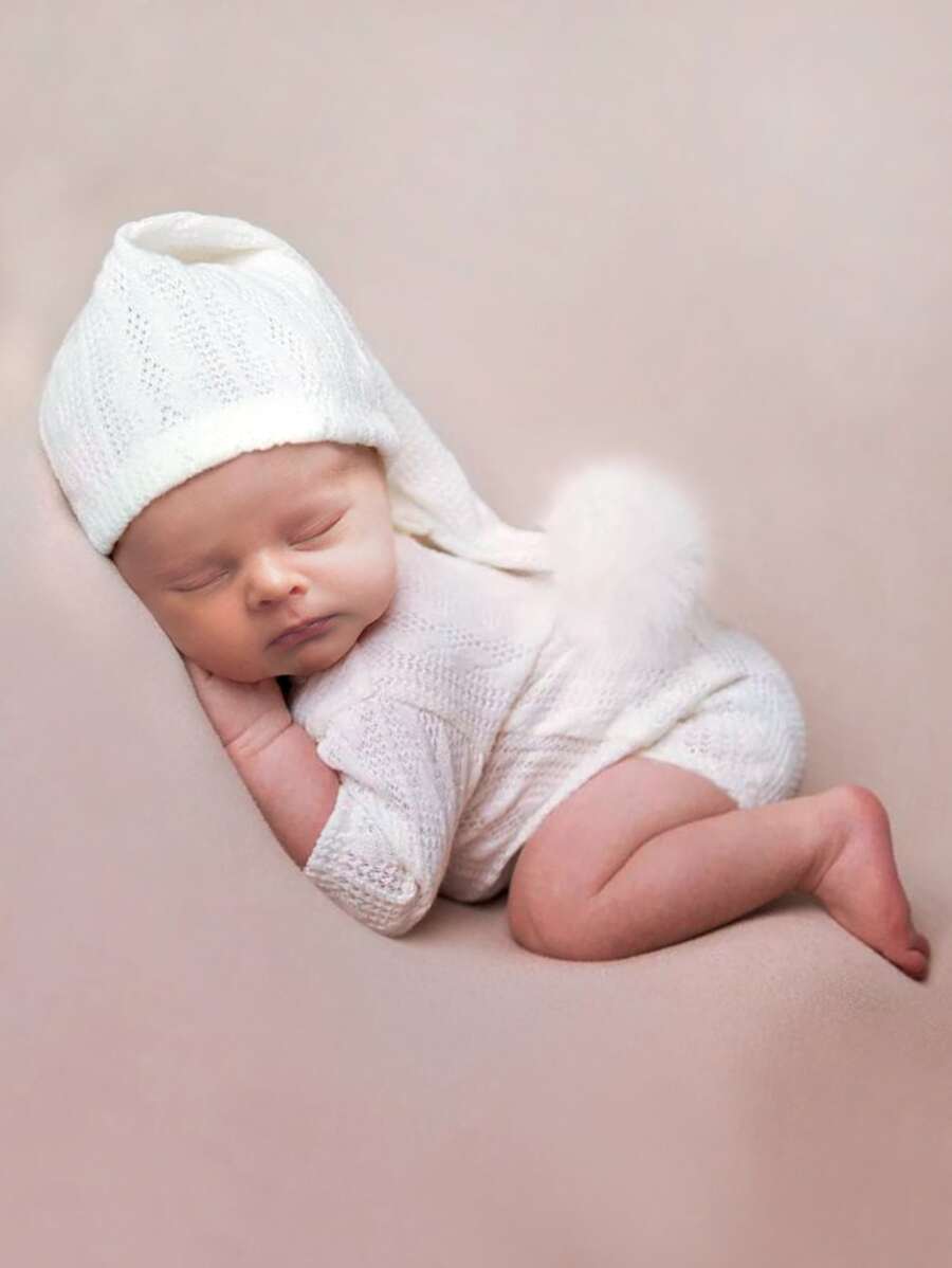 Newborn Baby Boy Photography Keyhole Back Bodysuit & Pom Pom Hat - White - View 1