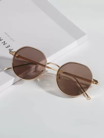 几何框架时尚眼镜，非常适合派对、服装和礼品，太阳镜，沙滩配饰，女士沙滩配饰，眼镜，太阳镜，秋冬女士基本款服装，商务休闲礼品，优雅的夏季海滩度假、户外、旅行装，复古风格超大圆形框架，适合外出装、返校装