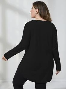 Mulvari Plus Leopard Print Curved Hem Tee - Black - View 2