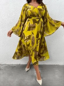 Mulvari 大碼熱帶圖案喇叭袖繫腰帶連衣裙 - 彩色 - 查看 3
