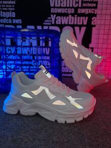 Men Reflective Panel Lace-up Front Sneakers, Round Toe Chunky Sneakers For Daily - White - View 1