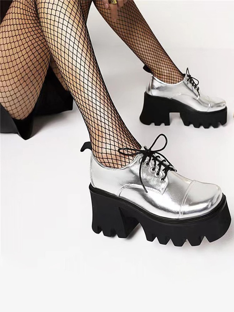 Solid Fishnet Tights - Black - View 2