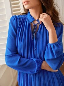 SHEIN Frenchy 繫帶領燈籠袖褶皺上衣