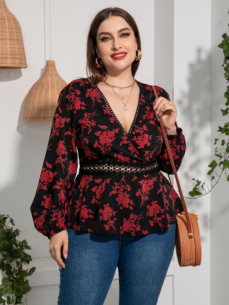 Mulvari Plus Floral Print Guipure Lace Insert Lantern Sleeve Blouse - Black - View 3