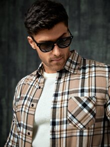 Manfinity 男士格紋前口袋襯衫