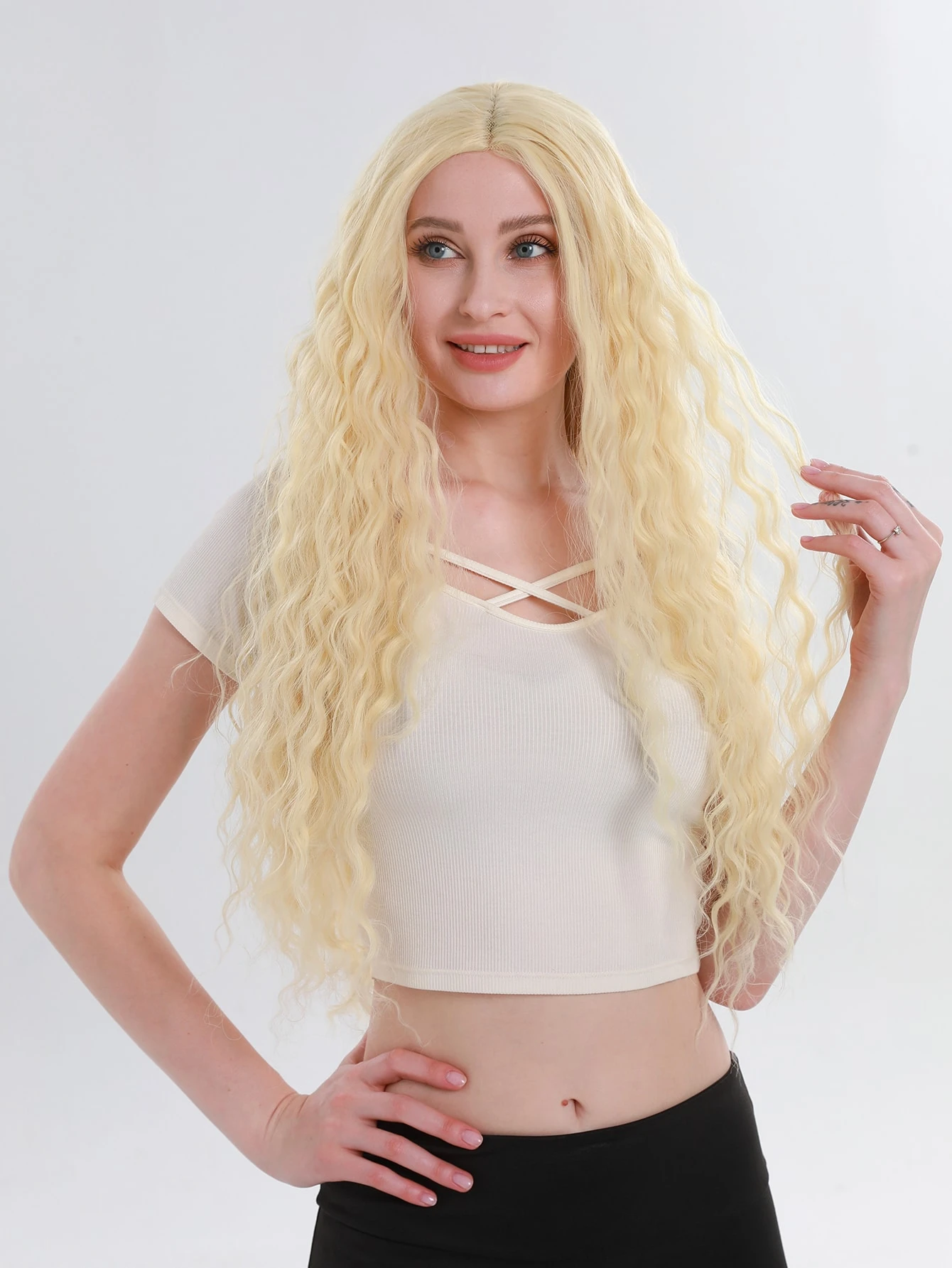 Miniatura 5 de 13*4*1 encaje con parte en T Peluca sintética largo rizado Beis