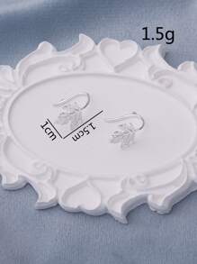 2入組楓葉設計耳夾