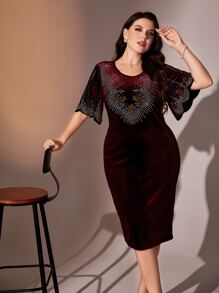Modelyn Burgundy Red Plus Rhinestone Butterfly Sleeve Velvet Dress - Burgundy - View 4