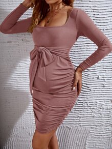 SHEIN Maternidad Vestido ajustado de cuello cuadrado con cordón delantero fruncido - Rosa vieja - Ver 5