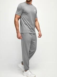 Manfinity VCAY Men Patch Detail Tee & Joggers - Grey - View 5