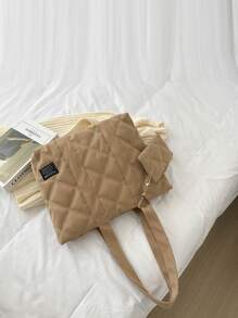 Geantă de umăr cu detaliu de plasture matlasate, cu poșetă