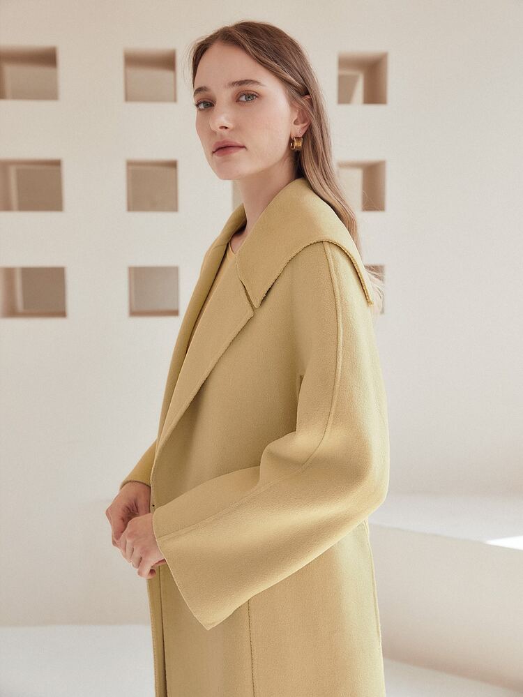 MOTF PREMIUM 羊毛混紡誇大領口腰帶花呢外套 - 黃色 - 查看 3