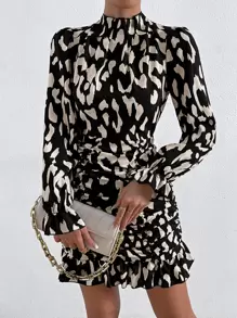 SHEIN Clasi Vestido con estampado de cuello alto de manga con volante fruncido bajo con fruncido