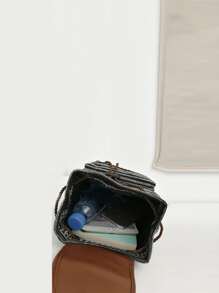 Khóa trang trí túi Túi nắp phía trước Ba lô đi học cho sinh viên tốt nghiệp, cô gái tuổi teen, sinh viên năm nhất, sinh viên năm hai, trung học cơ sở và trung học phổ thông, đại học và trung học phổ thông, hoàn hảo cho hoạt động ngoài trời, du lịch và quay lại trường học - Đen và trắng - Xem 3