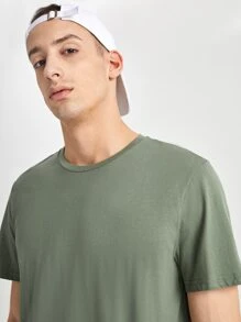 Manfinity RebelGame Men 100% Cotton Solid Round Neck Tee - Mint Green - View 4