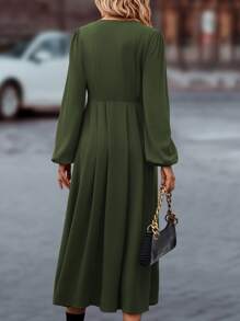 SHEIN Privé 素色單排釦燈籠袖連衣裙