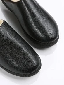 Thermal Lined Bedroom Slippers - Black - View 5