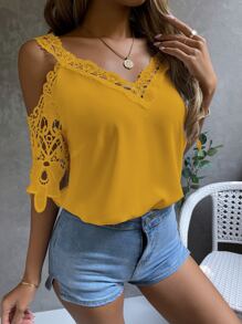 EMERY ROSE Cold Shoulder Guipure Lace Blouse - Mustard Yellow - View 3