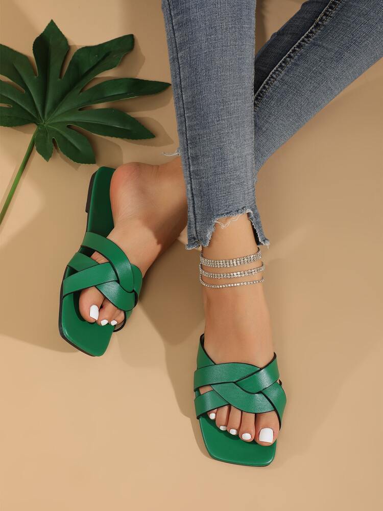 Zapatillas elegantes planas verdes para exteriores para mujer, sandalias deslizantes con punta abierta artificial liso con correa entrelazada - Verde - Añade 2