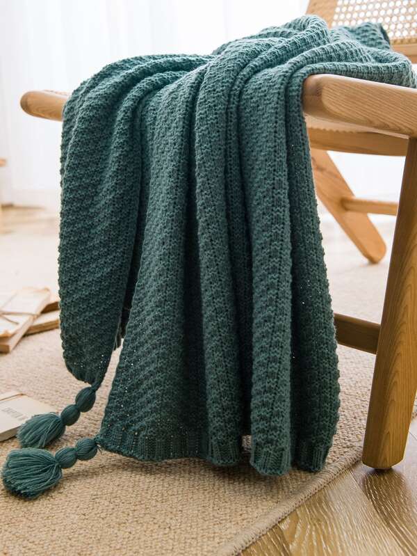 Plain Tassel Decor Knitted Blanket