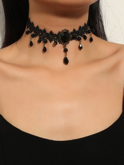 Teardrop Shaped Black Charm Necklace