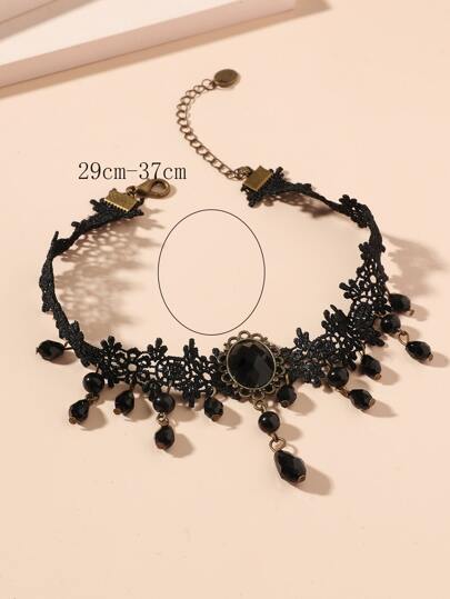 Teardrop Shaped Black Charm Necklace