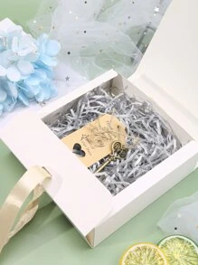 1pc Solid Small Gift Box, Simple White Portable Gift Wrapping Box, For Holiday Party - White - View 2