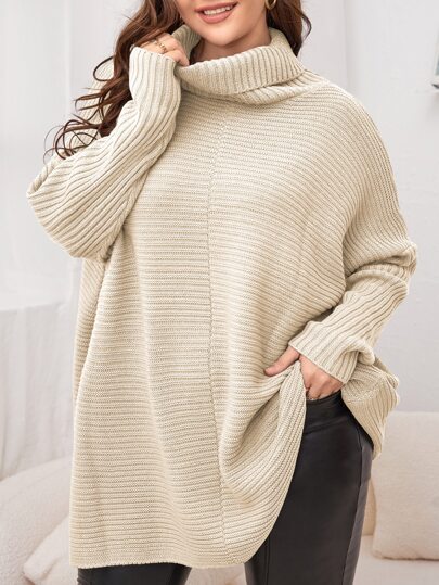 SHEIN LUNE 加大码高领蝙蝠袖毛衣，适合冬季和秋季穿着。