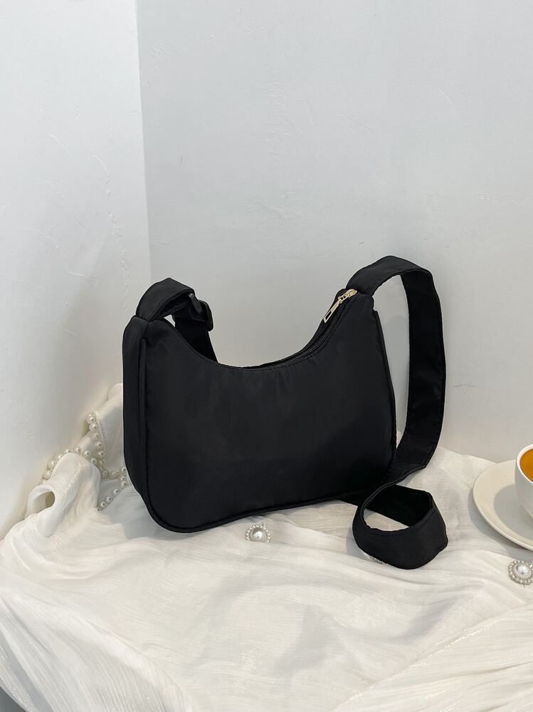 Nylon Solid Color Minimalist Diagonal Shoulder Bag With Colorful Shoulder Strap & Pu Bucket Bag - Black - View 4