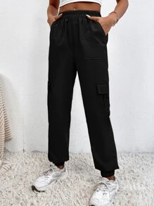 SHEIN PETITE 側翻蓋口袋工裝褲 - 黑色 - 查看 5