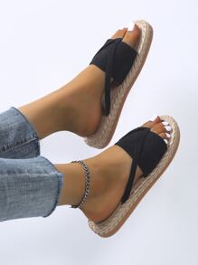 Women's Casual Flip Flops, Slip-On, Indoor Outdoor Beach Holiday Flat Sandals - Black - View 4