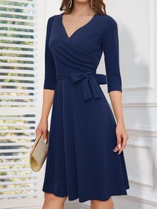 素色交疊領繫腰帶洋裝 - 藏蓝色 - 查看 4