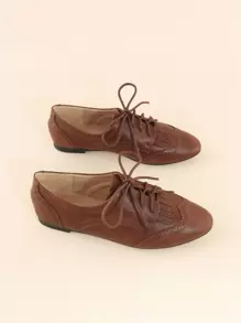Giày Oxford đế bằng buộc dây phía trước, chi tiết tua rua và mũi nhọn, thích hợp cho mùa Thu/Đông. - Rỉ Nâu - Xem 7