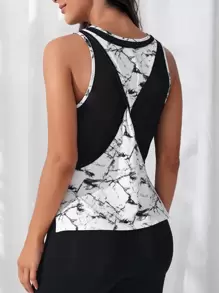Yoga Trendy Top tank deportivo con estampado de mármol bajo con abertura - Blanco y Negro - Ver 1