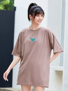 SHEIN Unity Letter & Butterfly Graphic Longline Tee - Apricot - View 1
