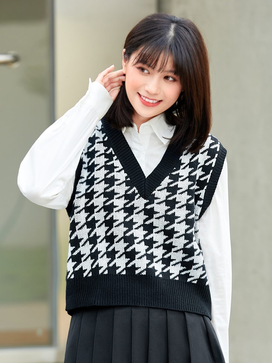 SHEIN Unity v領千鳥格圖案毛衣背心 - 黑與白 - 查看 1