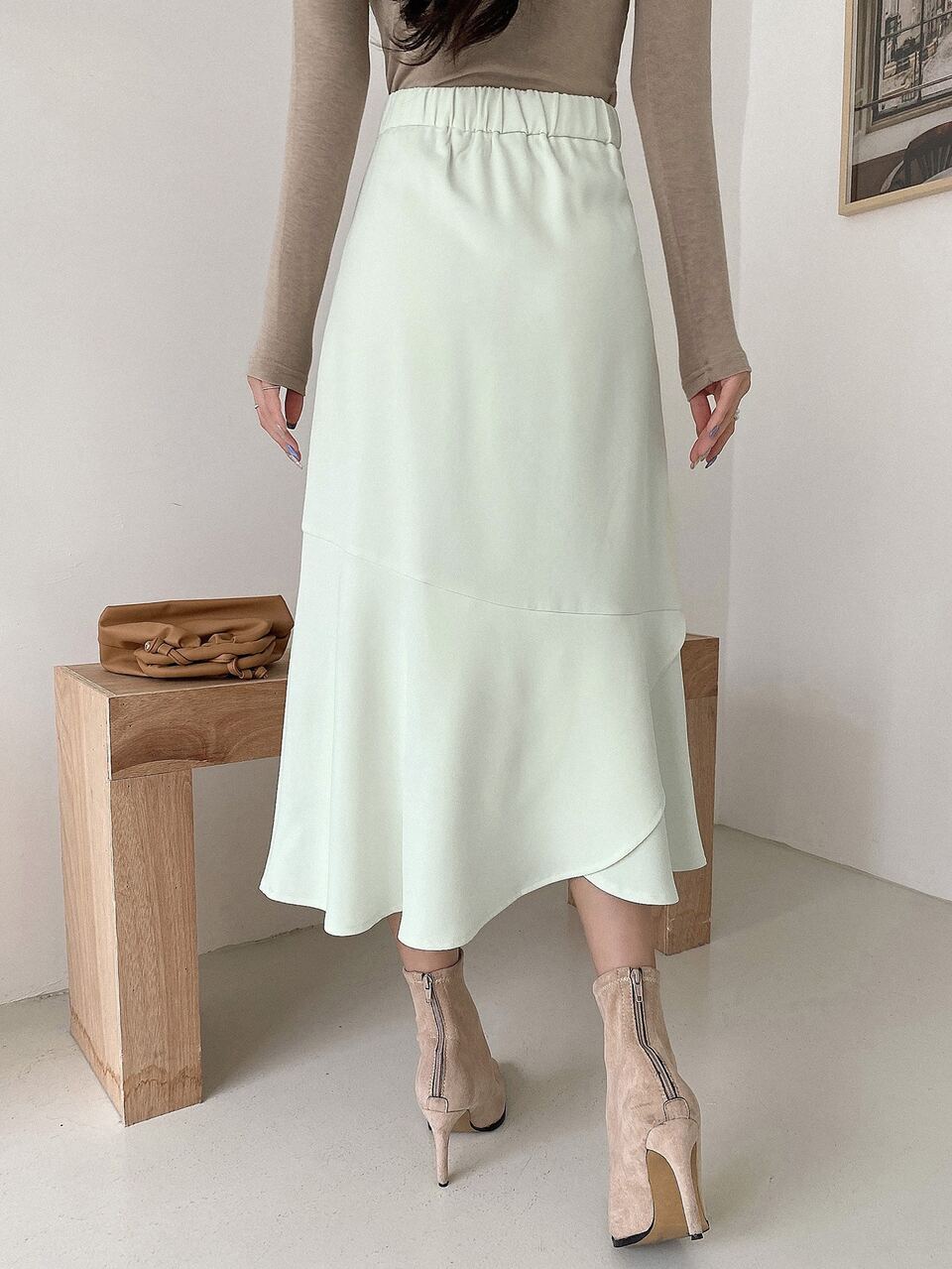 High Waist Ruffle Hem Skirt