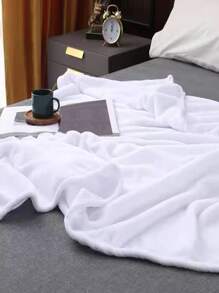 1pc Solid Color Blanket,Solid Color Flannel Blanket For Bed & Sofa, Soft Throw Blanket, Warm Bedding, Home Decor - White - View 3