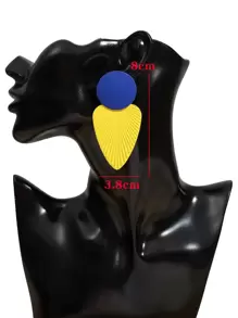 Leaf Drop Earrings - Yellow - View 3