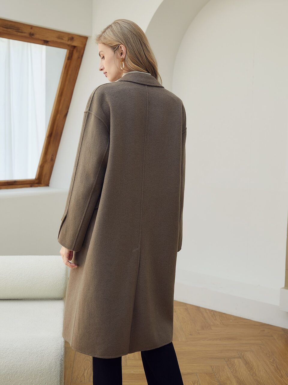 WOOL-MIX RELAXED STRAIGHT OVERCOAT
