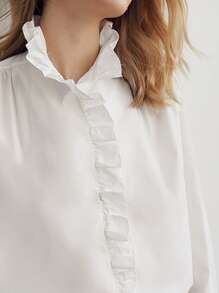 MOTF PREMIUM Blusa ribete con fruncido - Blanco - Ver 4