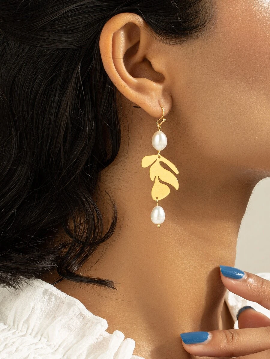 Faux Pearl & Structured Drop Earrings - Multicolor - View 1