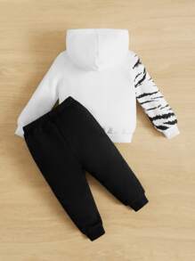 SHEIN 男嬰老虎印花連帽衫和束腳褲套裝 - 黑與白 - 查看 4