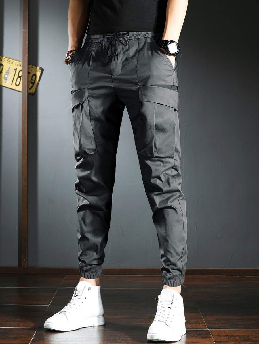 Manfinity Homme Men Drawstring Waist Flap Pocket Cargo Trousers - Dark Grey - View 1