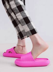 Zapatillas de mujer de moda de color liso en rojo rosa con una sola correa en rosa neón - Rosa Fucsia - Ver 3