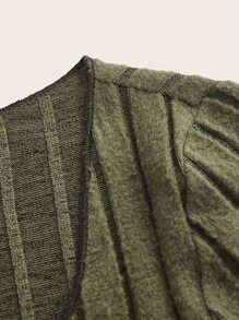 SHEIN ICON 頹廢搖滾前開叉木耳邊短款T恤 - 軍綠色 - 查看 3