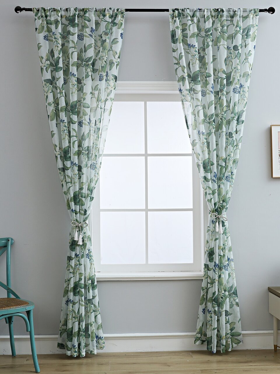 Flower Print Single Panel Curtain