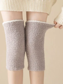 Contrast Trim Knee Pads - Grey - View 2